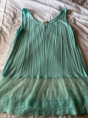 Women's Mint Sleeveless Tank with Embroidered Lace Hem